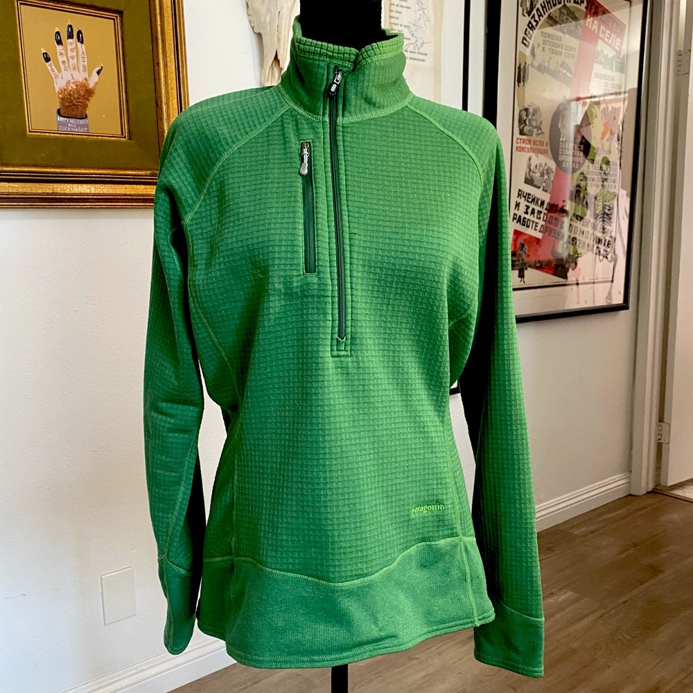 Bright Green Patagonia R1 Pullover | Women's | Large